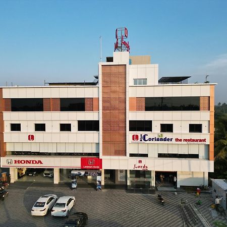 Lords Eco Inn Navsari Exterior foto